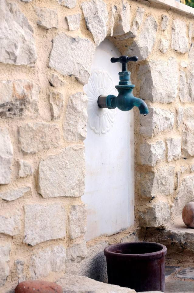 Authentic Cretan Stone Windmill Sitia (Crete) Exterior foto