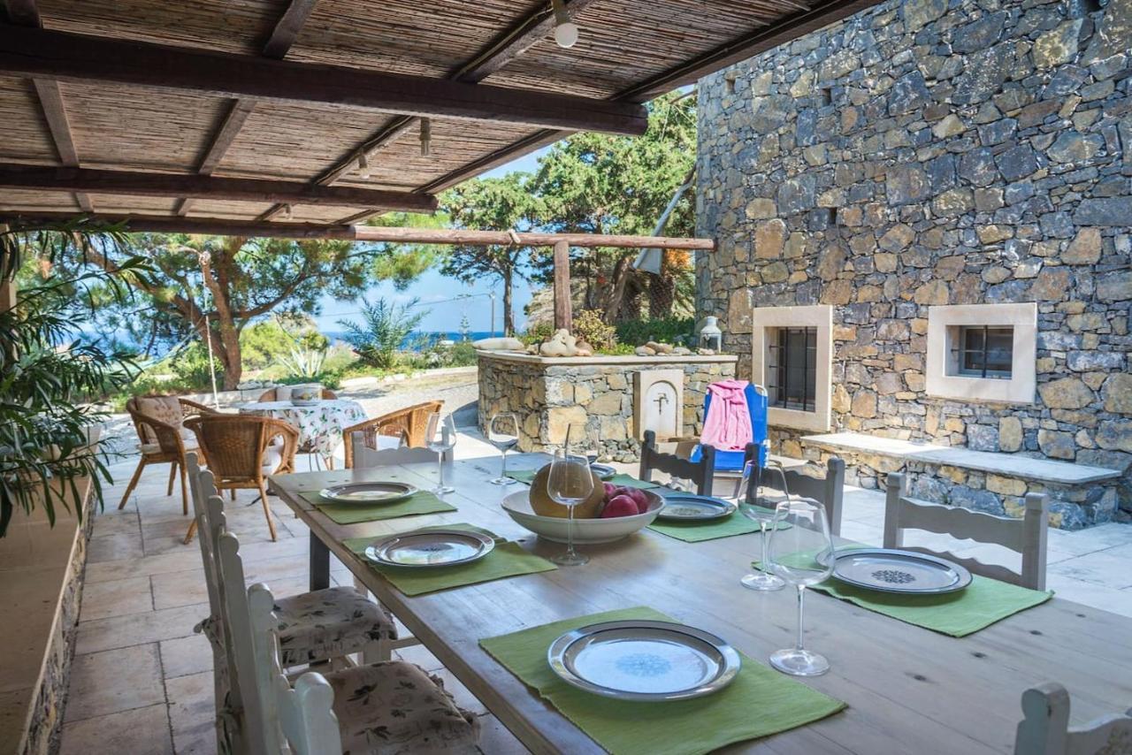 Authentic Cretan Stone Windmill Sitia (Crete) Exterior foto